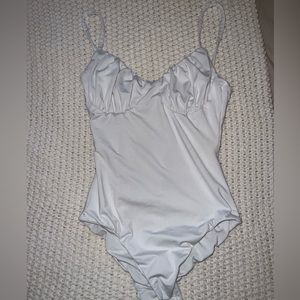 Princess Polly white bodysuit size US 2